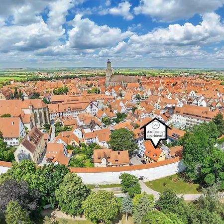 Apartment Stadtmauer - Neue Helle Direkt An Der Historischen Stadtmauer Noerdlingen